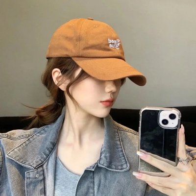 魔女荷莉 封面